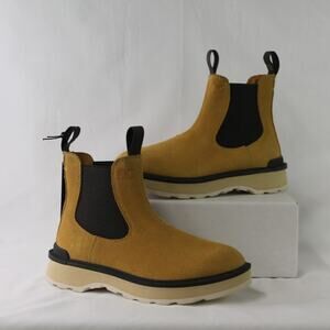 *NEW WITHOUT BOX* SOREL HI-LINE CHELSEA BOOT
